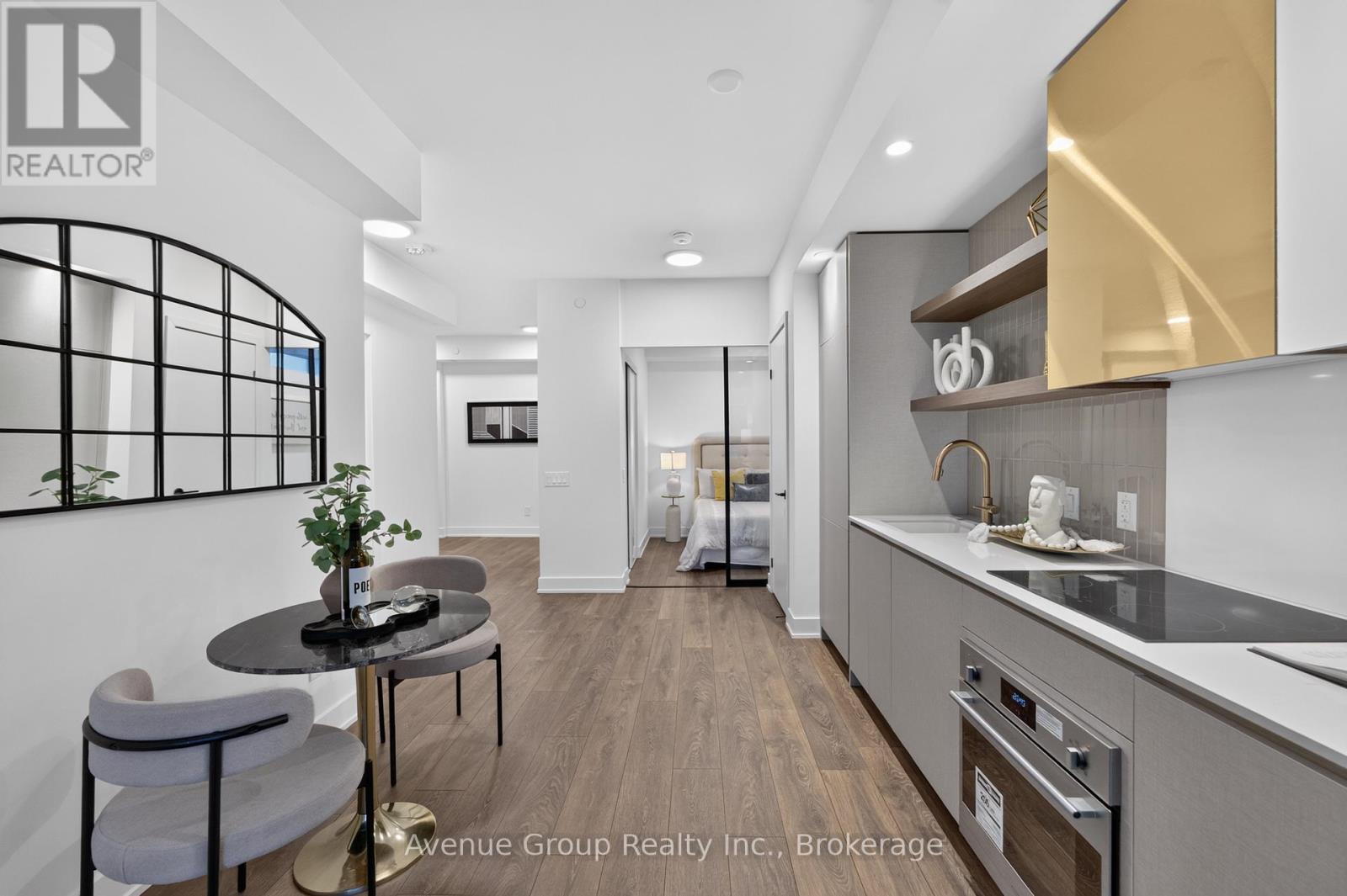 202 - 1285 Queen Street E, Toronto (greenwood-coxwell), Ontario