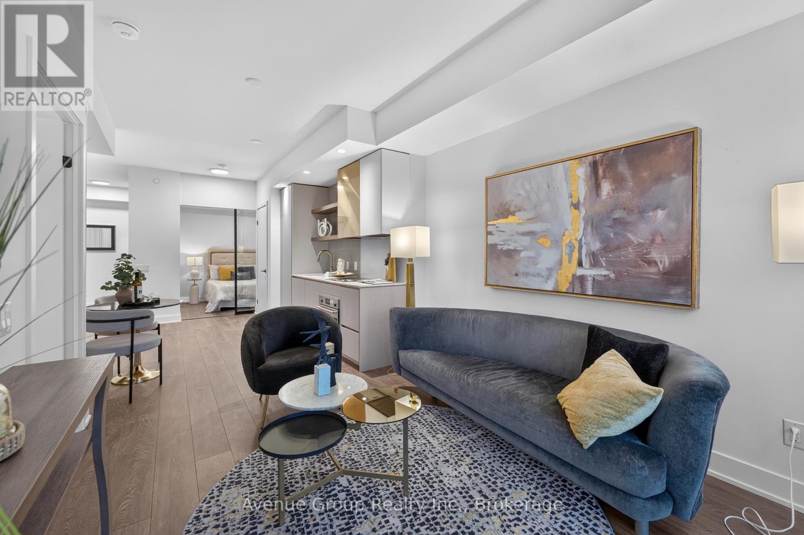 202 - 1285 Queen Street E, Toronto (greenwood-coxwell), Ontario