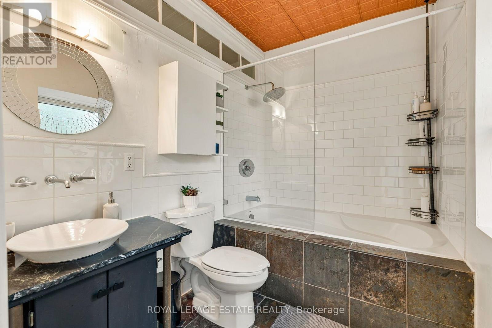 84 London Street, Toronto (annex), Ontario