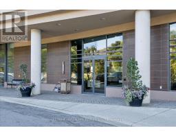 915 - 18 VALLEY WOODS ROAD