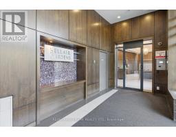 915 - 18 VALLEY WOODS ROAD