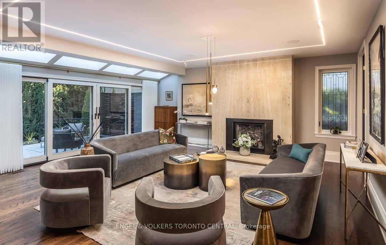 1 Bryce Avenue, Toronto (yonge-st. Clair), Ontario