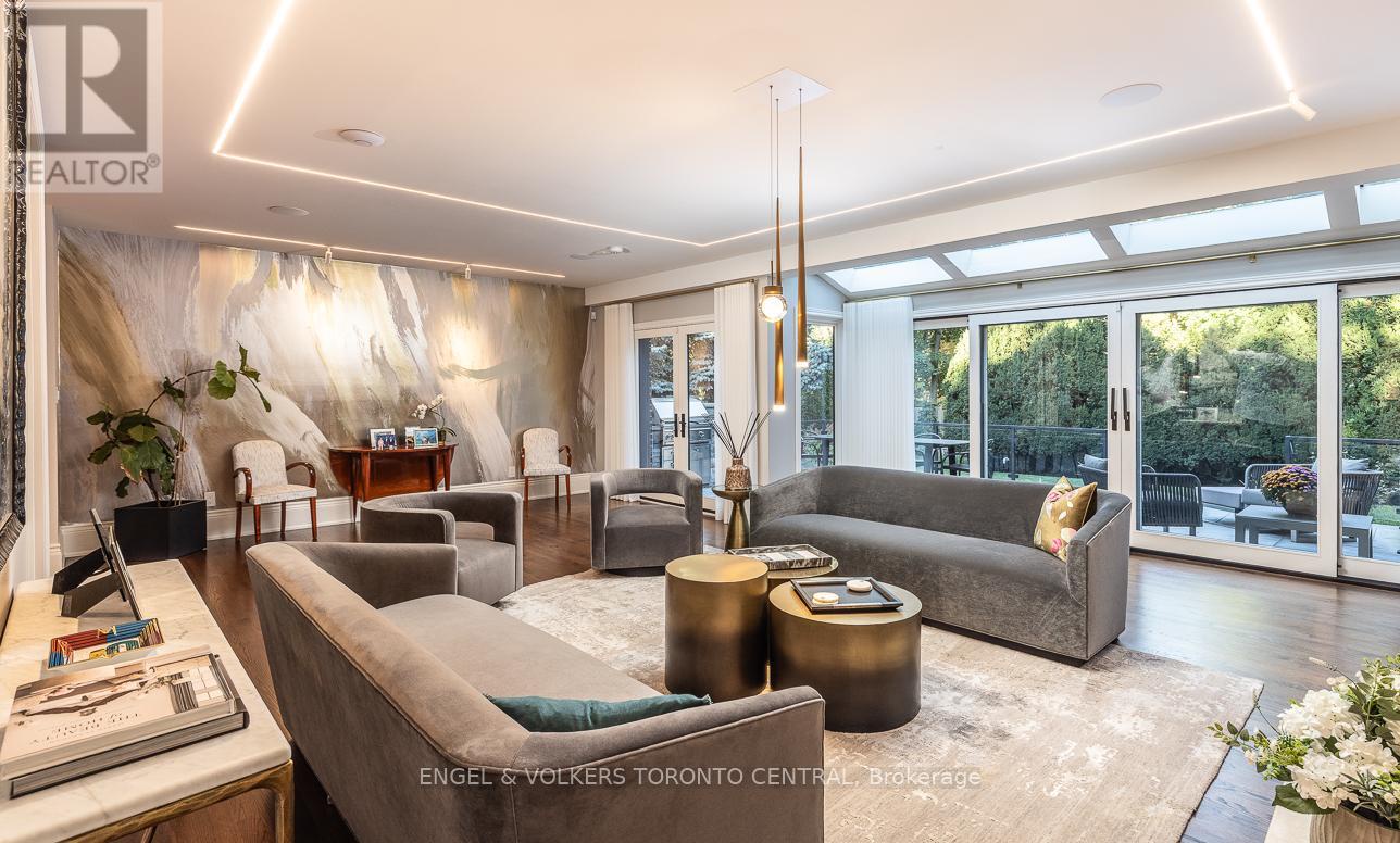 1 Bryce Avenue, Toronto (yonge-st. Clair), Ontario