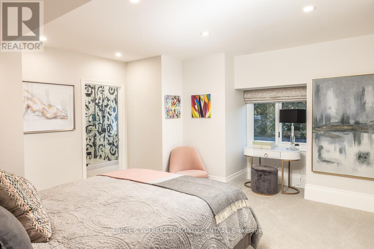 1 Bryce Avenue, Toronto (yonge-st. Clair), Ontario