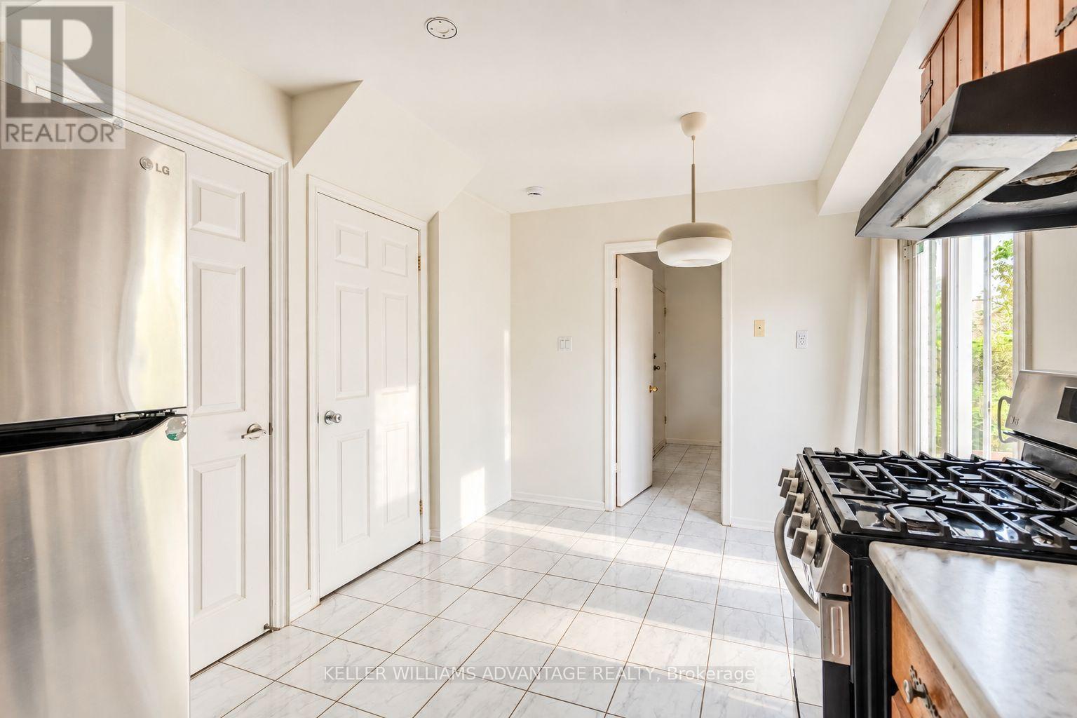 58 Ambercroft Boulevard, Toronto (steeles), Ontario