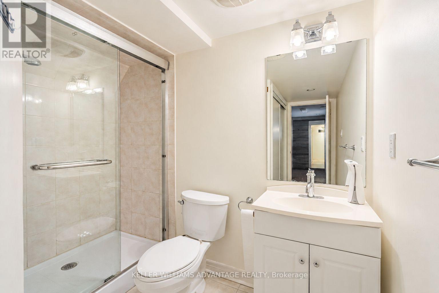 58 Ambercroft Boulevard, Toronto (steeles), Ontario