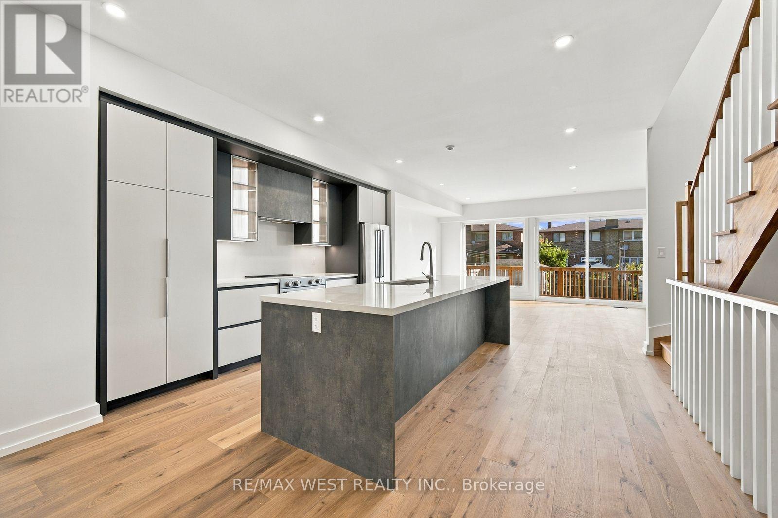 157 Aldercrest Avenue, Toronto (alderwood), Ontario