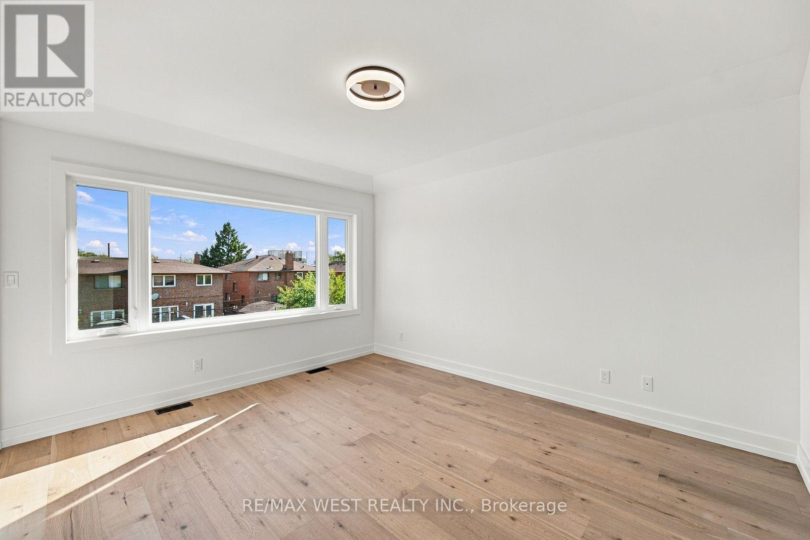 157 Aldercrest Avenue, Toronto (alderwood), Ontario