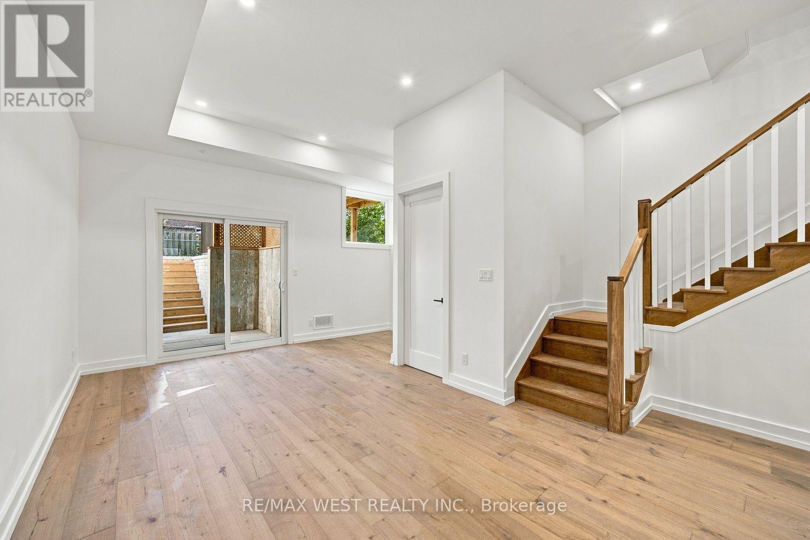 157 Aldercrest Avenue, Toronto (alderwood), Ontario