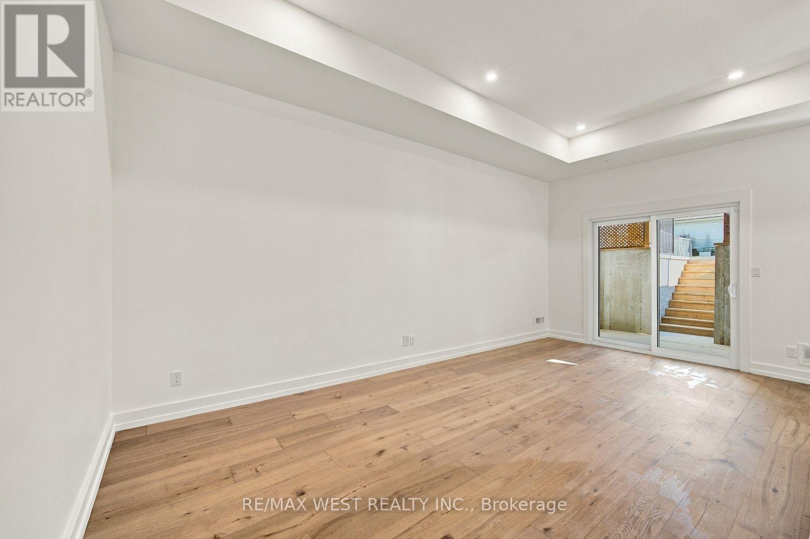 157 Aldercrest Avenue, Toronto (alderwood), Ontario