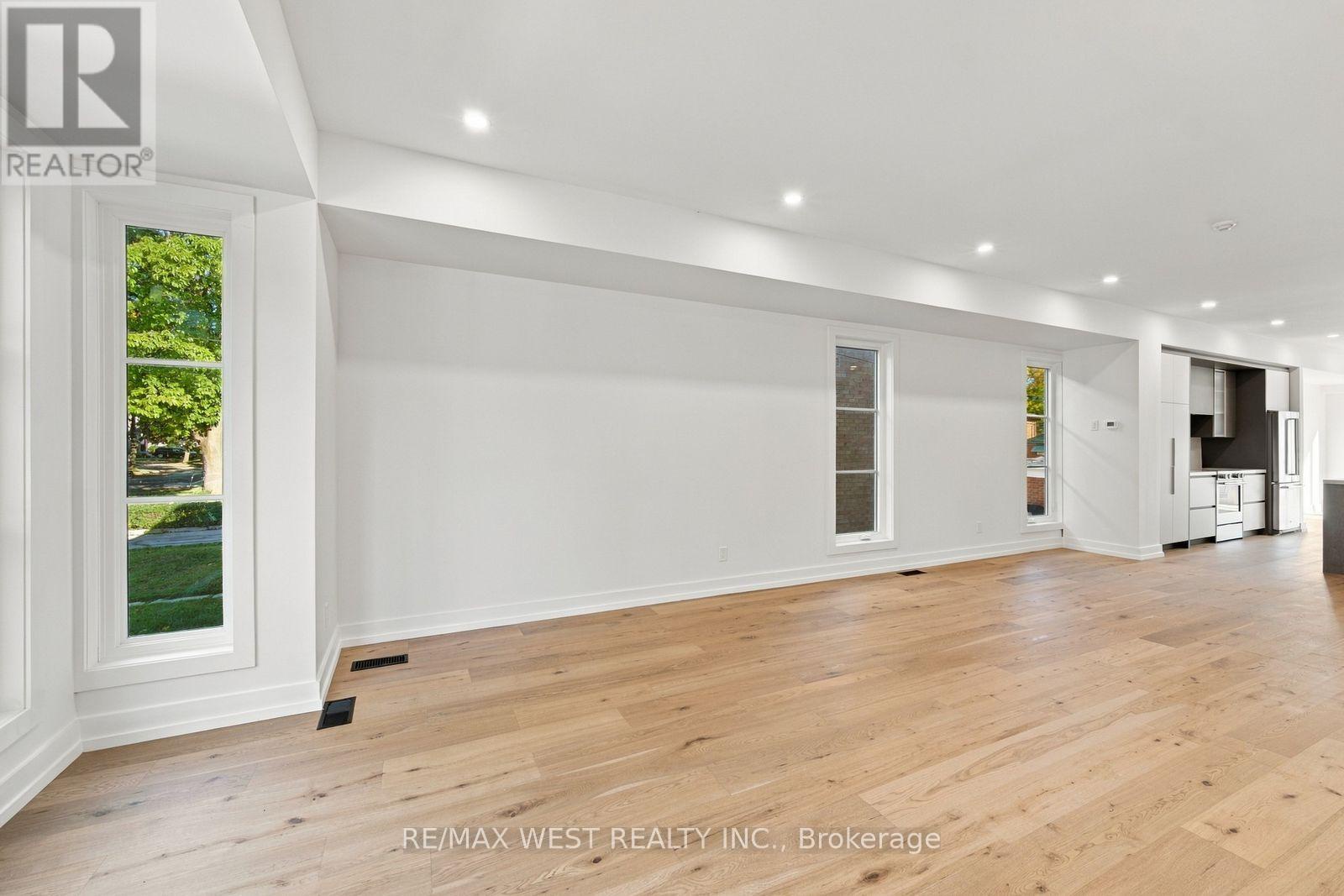 157 Aldercrest Avenue, Toronto (alderwood), Ontario