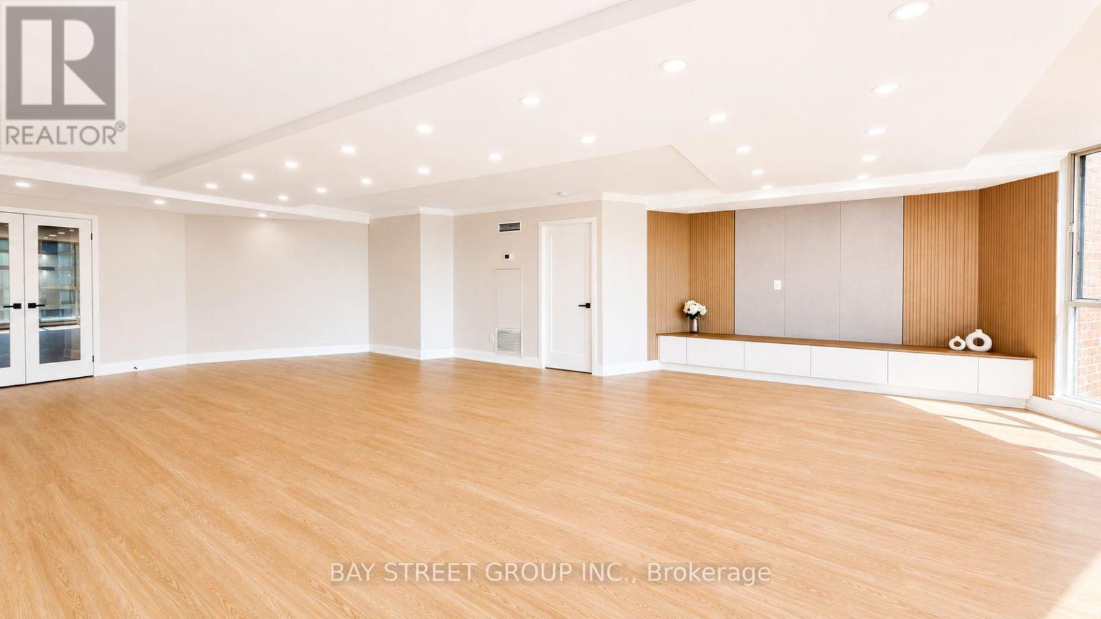 2201 - 85 Skymark Drive, Toronto (hillcrest Village), Ontario