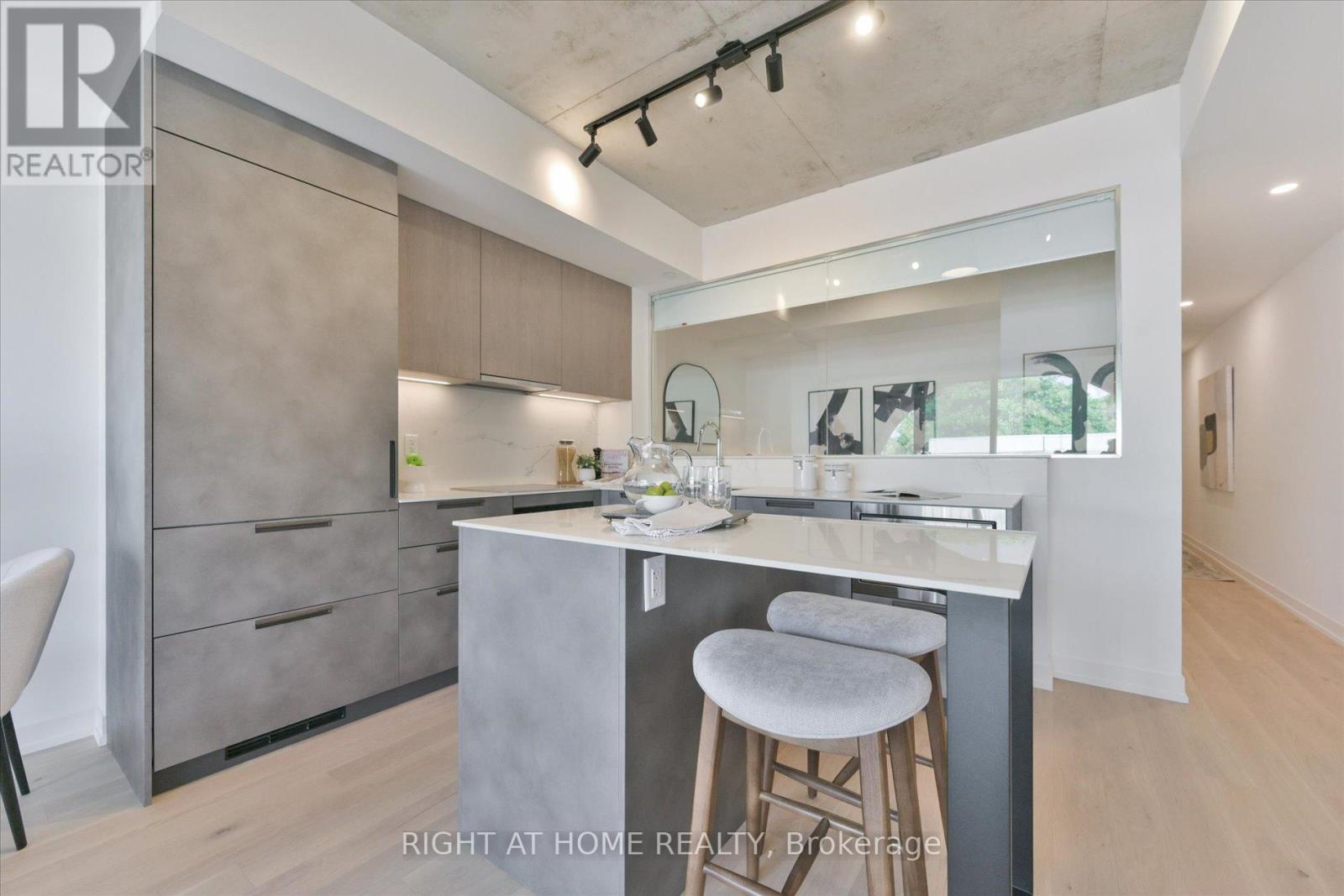 404 - 761 Queen Street E, Toronto (south Riverdale), Ontario