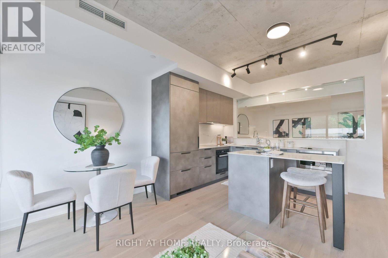 404 - 761 Queen Street E, Toronto (south Riverdale), Ontario