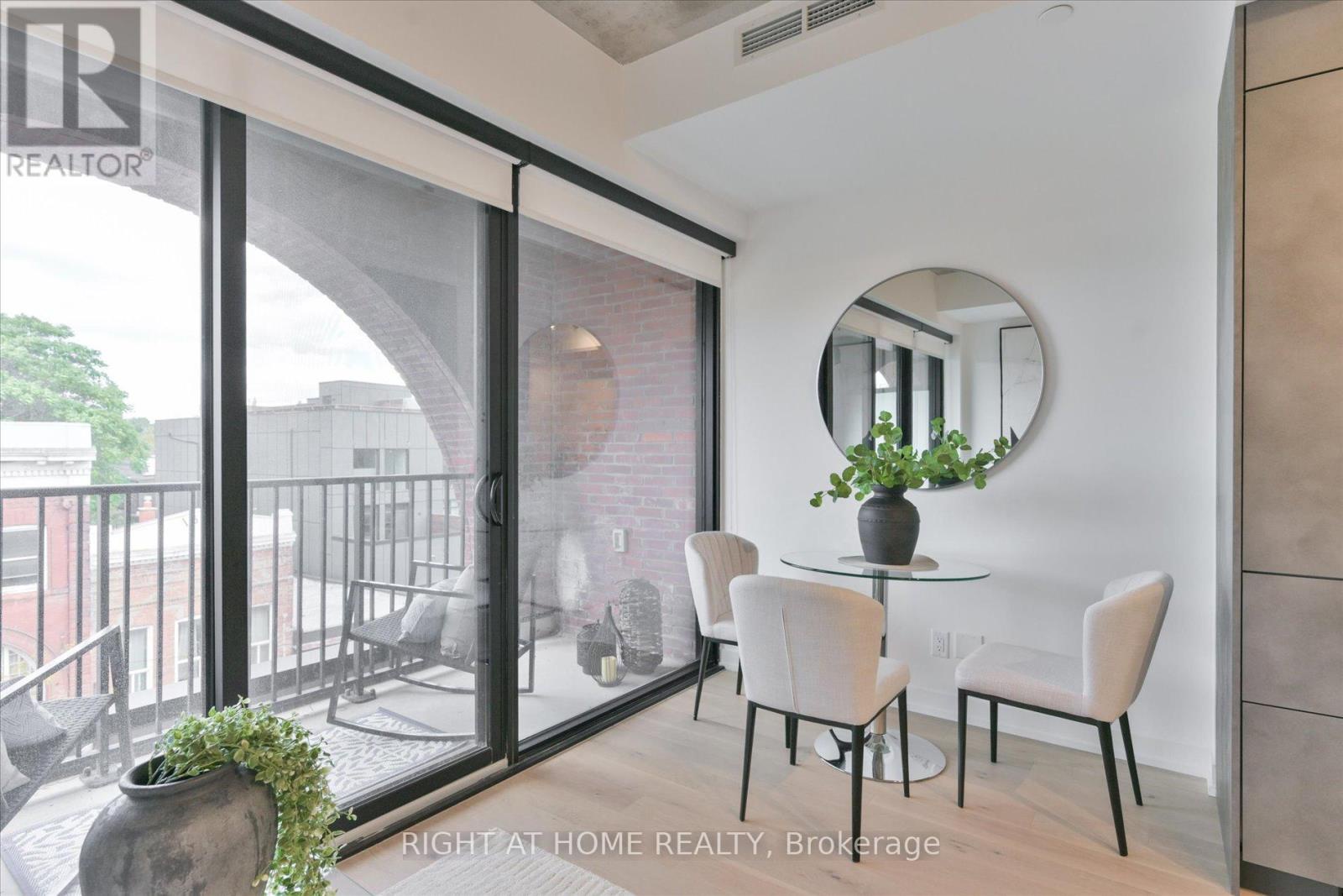 404 - 761 Queen Street E, Toronto (south Riverdale), Ontario