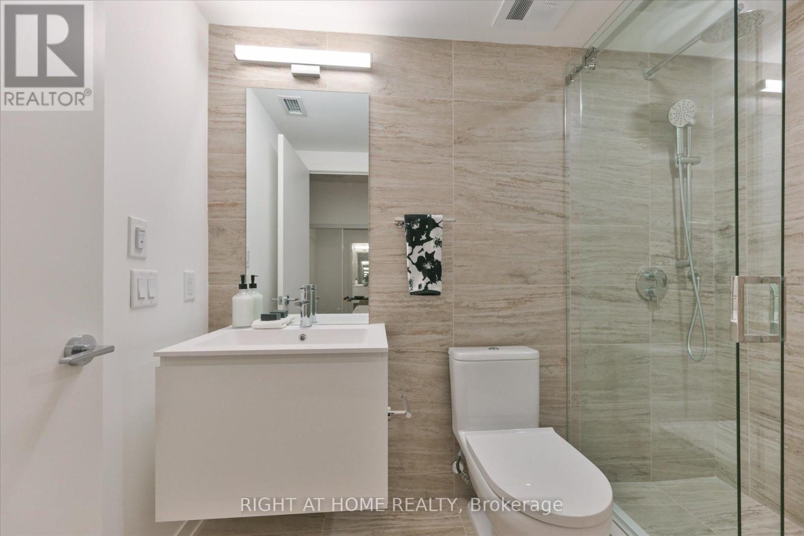 404 - 761 Queen Street E, Toronto (south Riverdale), Ontario