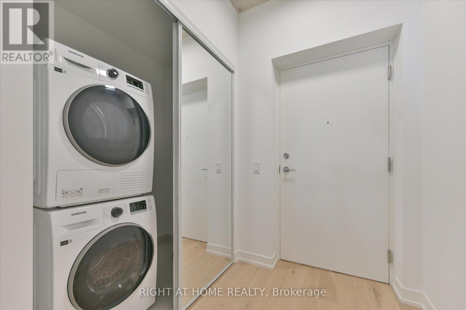 404 - 761 Queen Street E, Toronto (south Riverdale), Ontario