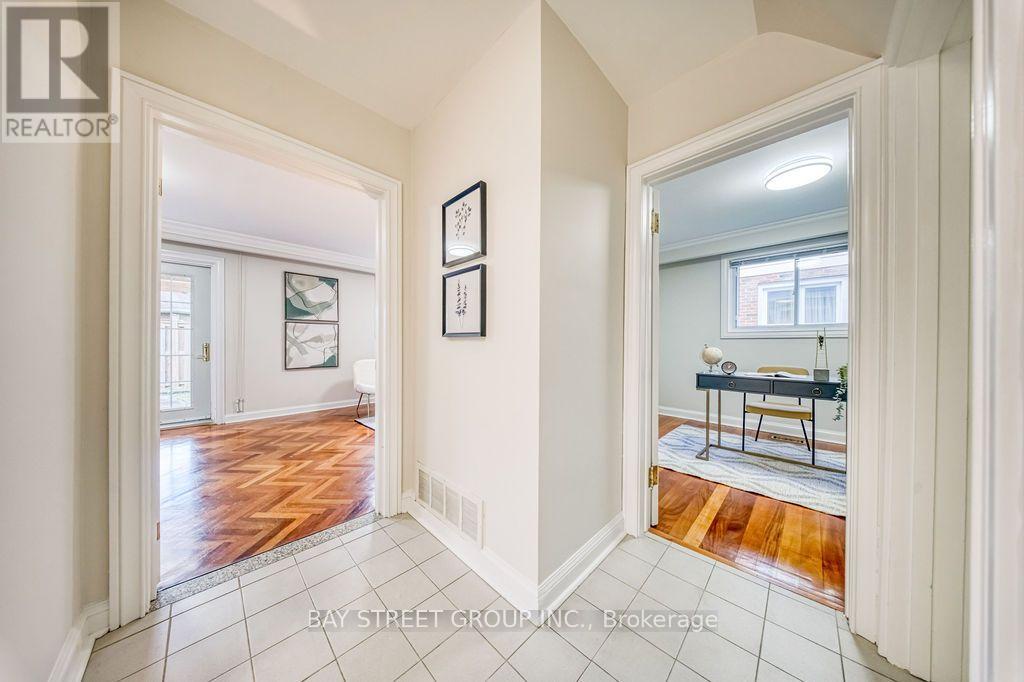 936 Scarborough Golf Clu Road, Toronto (woburn), Ontario