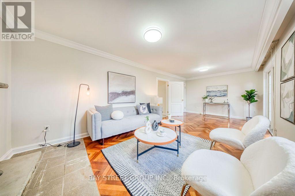 936 Scarborough Golf Clu Road, Toronto (woburn), Ontario