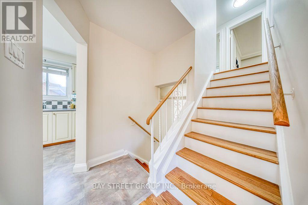 936 Scarborough Golf Clu Road, Toronto (woburn), Ontario