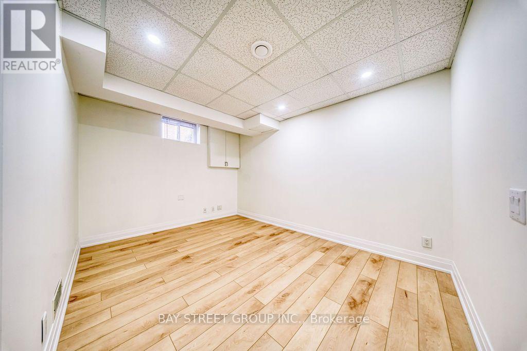 936 Scarborough Golf Clu Road, Toronto (woburn), Ontario