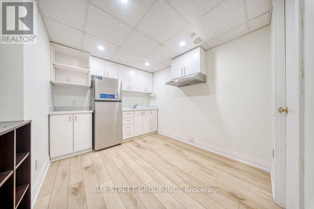 936 Scarborough Golf Clu Road, Toronto (woburn), Ontario
