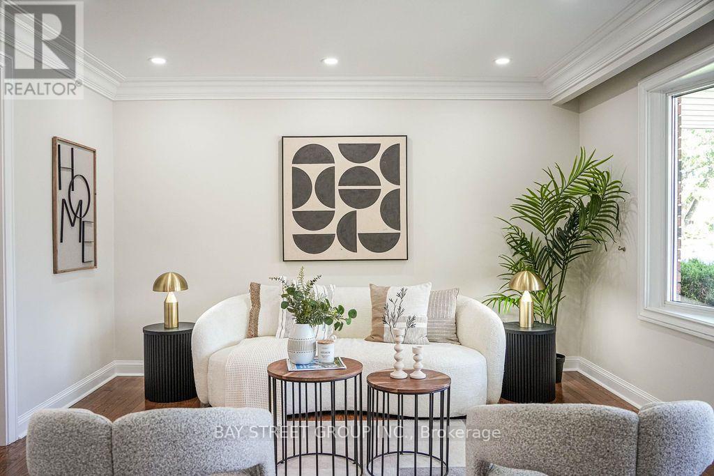 936 Scarborough Golf Clu Road, Toronto (woburn), Ontario