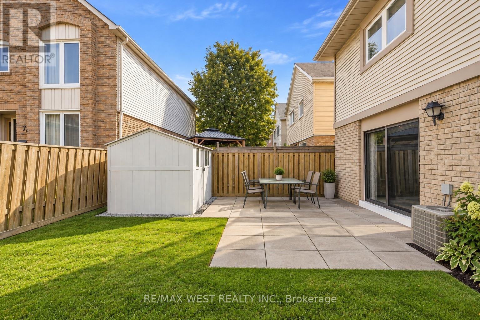 2 Ackrow Court, Toronto (eringate-centennial-west Deane), Ontario