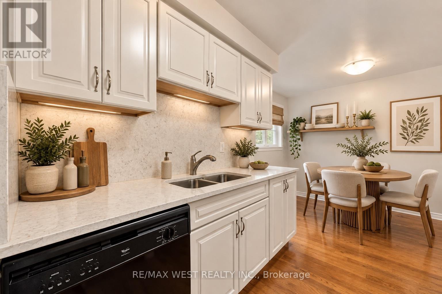 2 Ackrow Court, Toronto (eringate-centennial-west Deane), Ontario