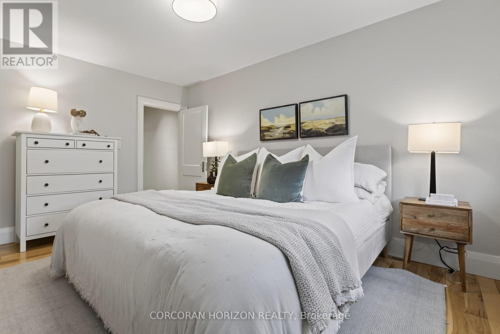 342 Hillsdale Avenue E, Toronto (mount Pleasant East), Ontario