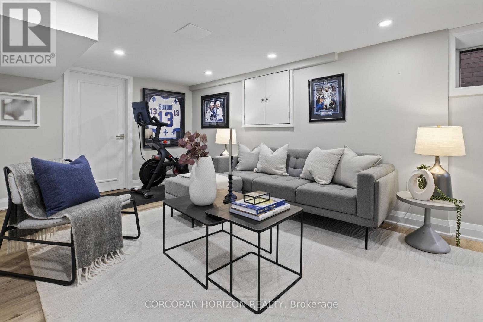 342 Hillsdale Avenue E, Toronto (mount Pleasant East), Ontario