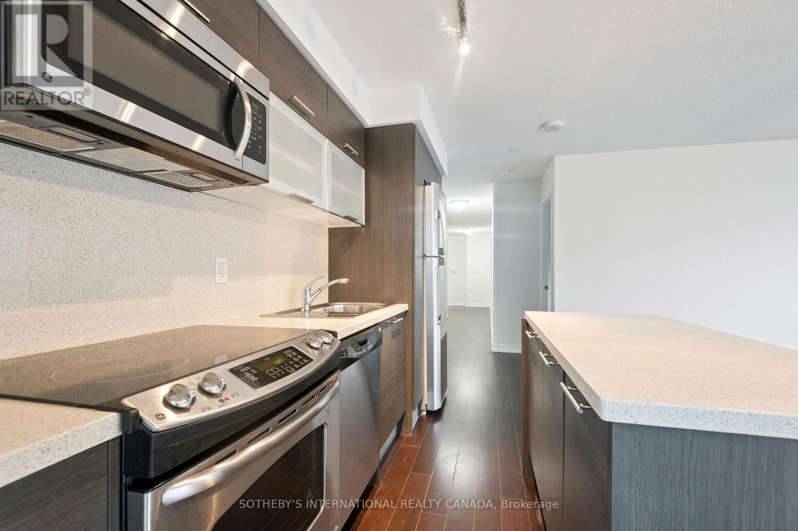 602 - 386 Yonge Street, Toronto (bay Street Corridor), Ontario