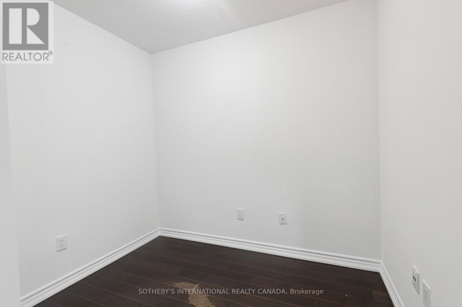 602 - 386 Yonge Street, Toronto (bay Street Corridor), Ontario