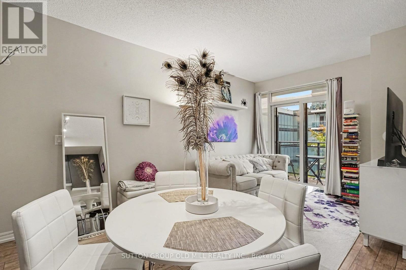 404 - 55 Ann O'reilly Road, Toronto (henry Farm), Ontario