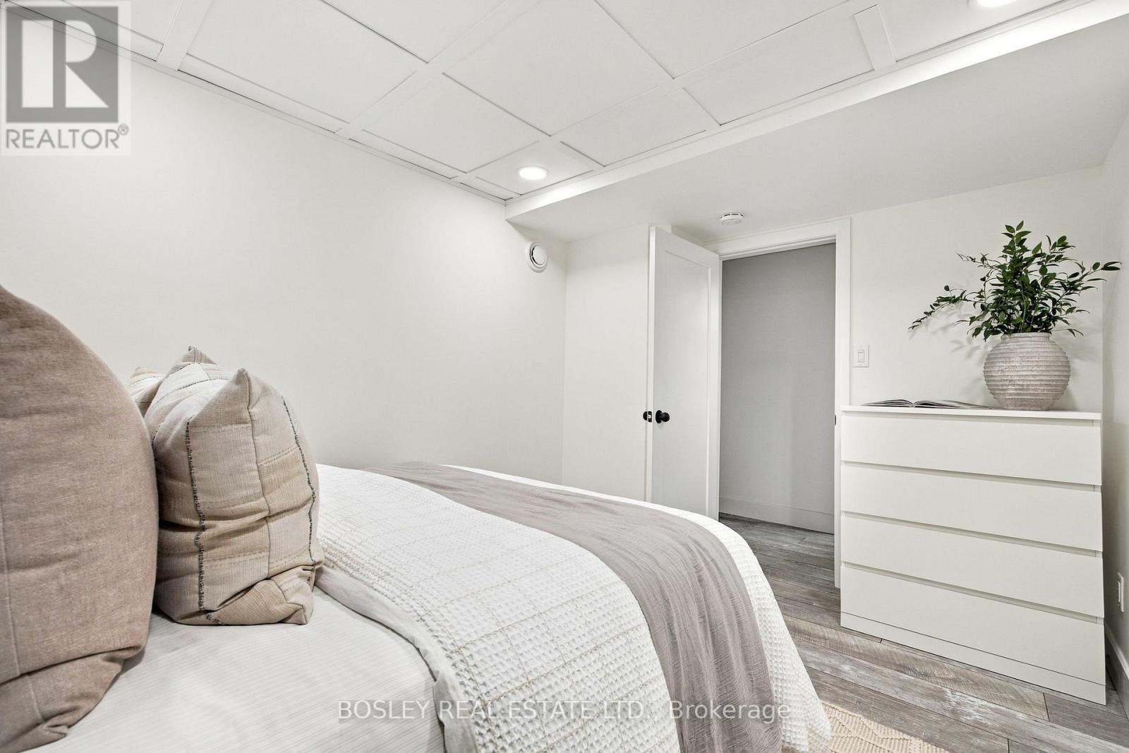 56 Christina Crescent, Toronto (wexford-maryvale), Ontario
