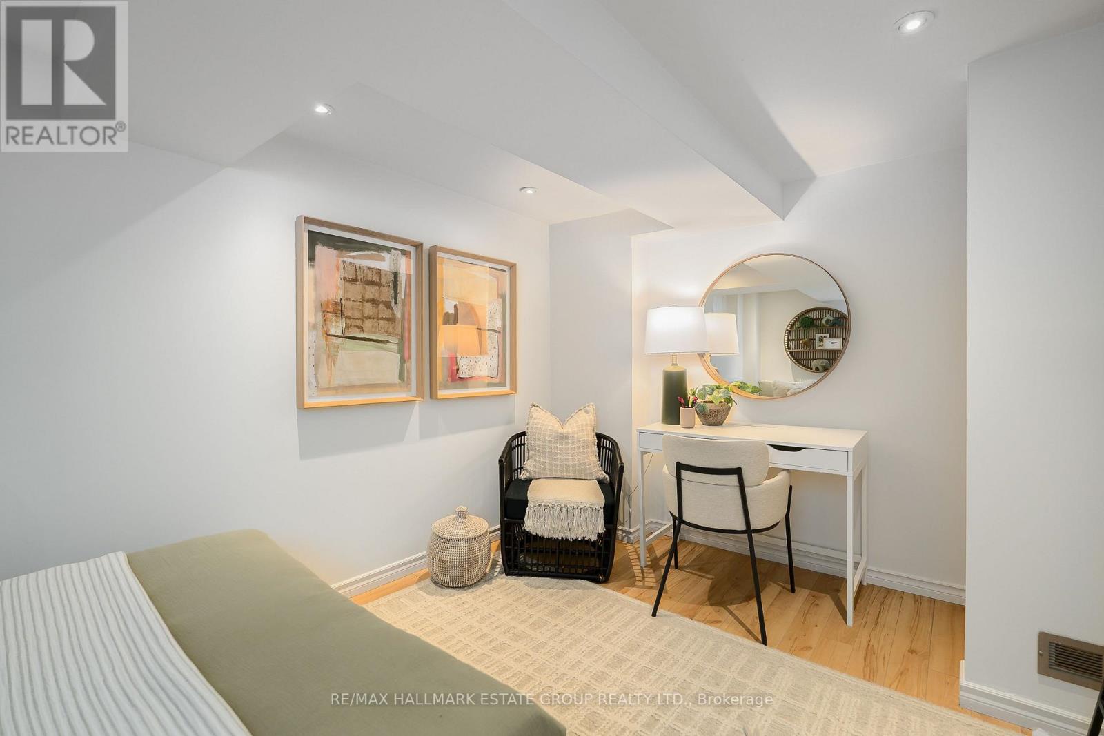 42 Fern Avenue, Toronto (roncesvalles), Ontario