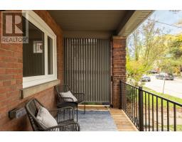 18 THURSTON ROAD