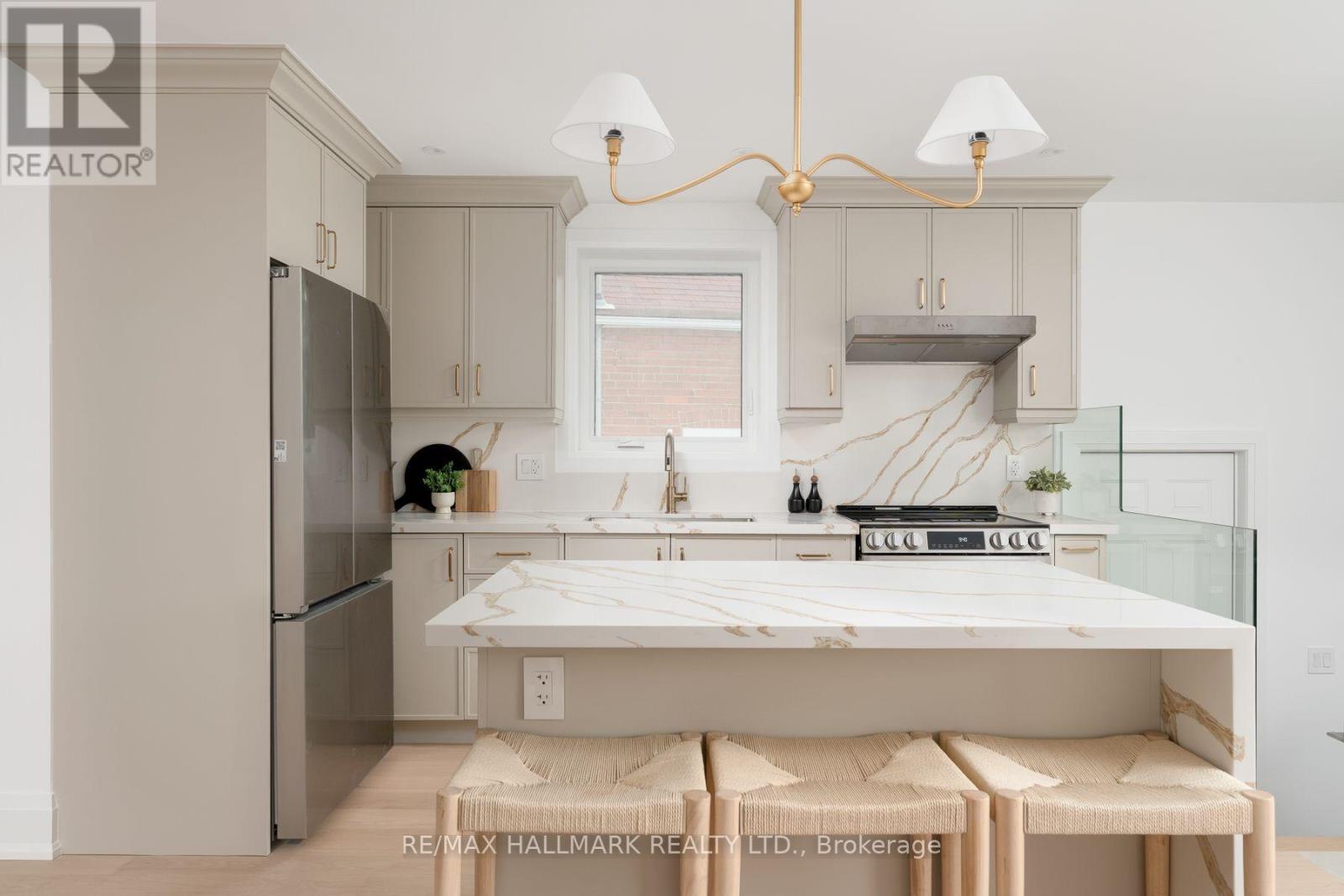 1075 Greenwood Avenue, Toronto (danforth Village-east York), Ontario