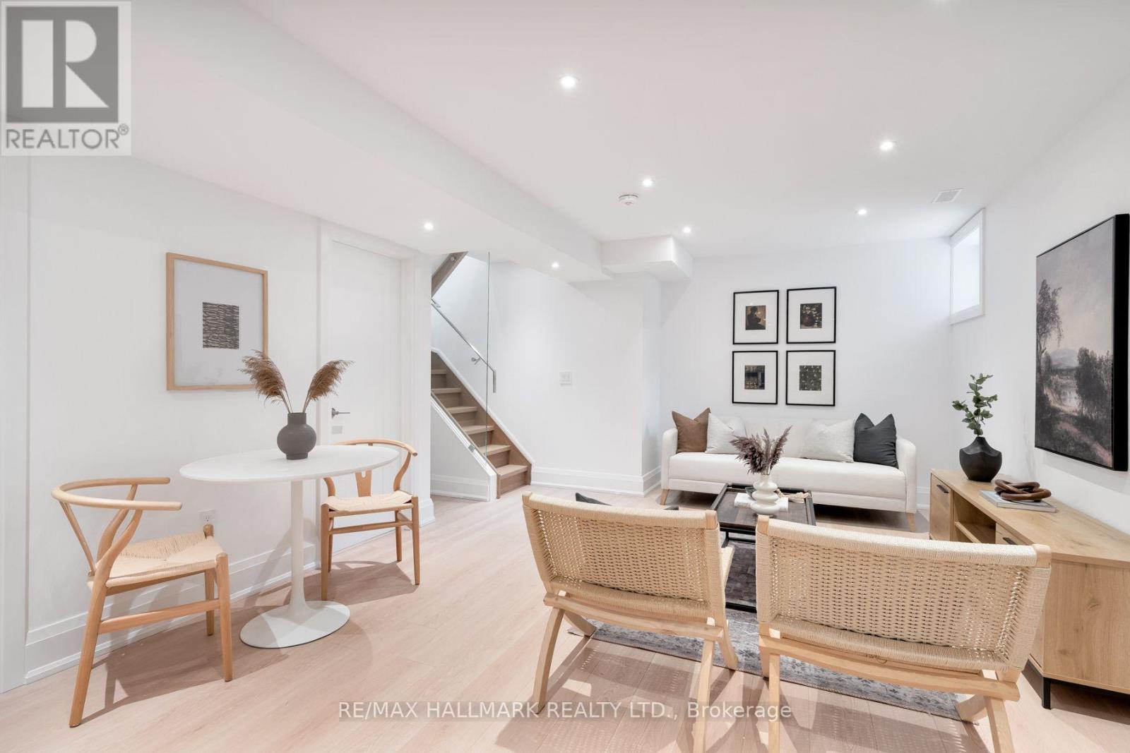 1075 Greenwood Avenue, Toronto (danforth Village-east York), Ontario