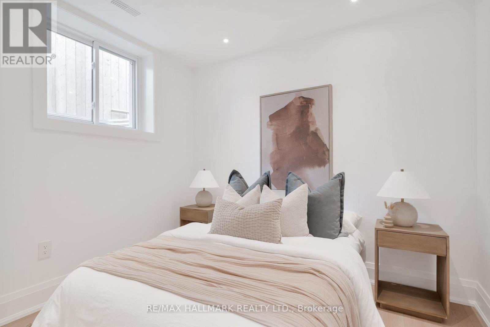 1075 Greenwood Avenue, Toronto (danforth Village-east York), Ontario