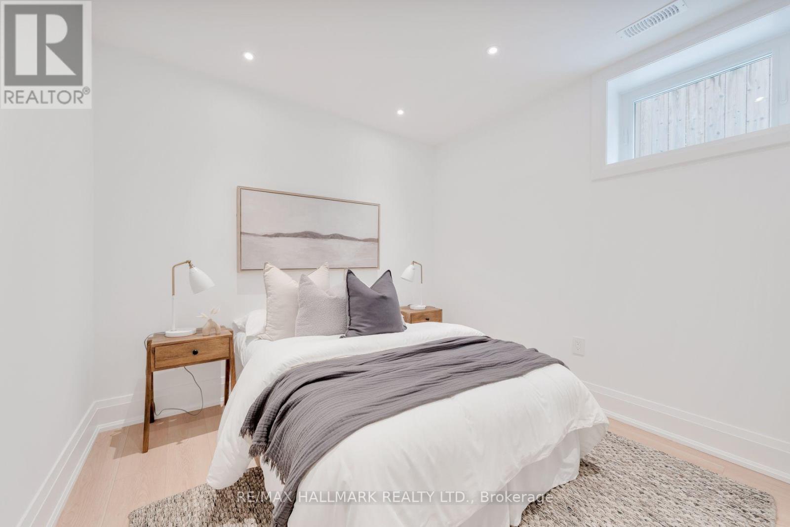 1075 Greenwood Avenue, Toronto (danforth Village-east York), Ontario