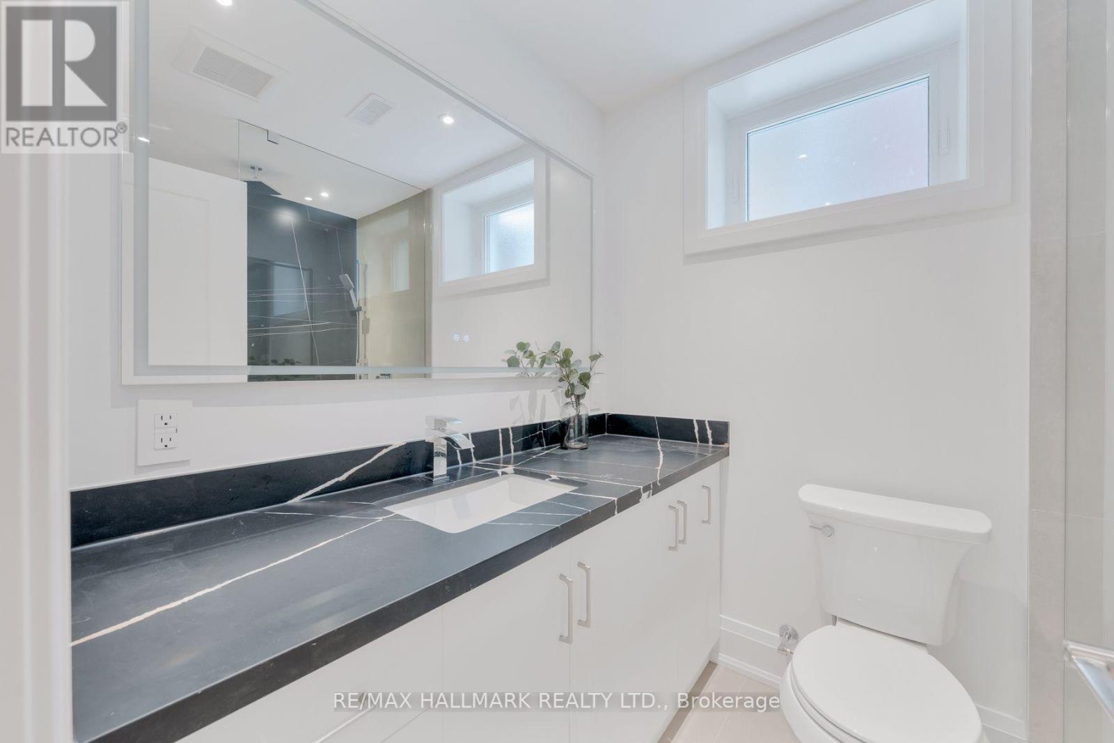 1075 Greenwood Avenue, Toronto (danforth Village-east York), Ontario