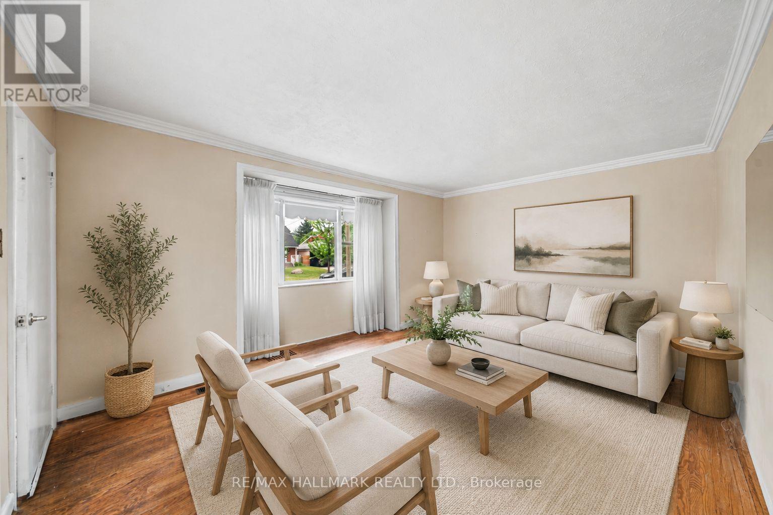 27 Sunray Crescent, Toronto (downsview-roding-cfb), Ontario