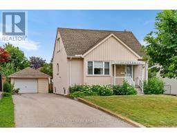 27 SUNRAY CRESCENT