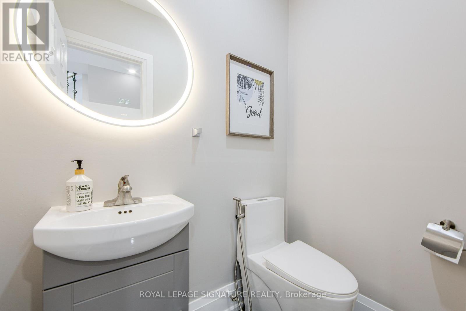 19 Schell Avenue, Toronto (briar Hill-belgravia), Ontario