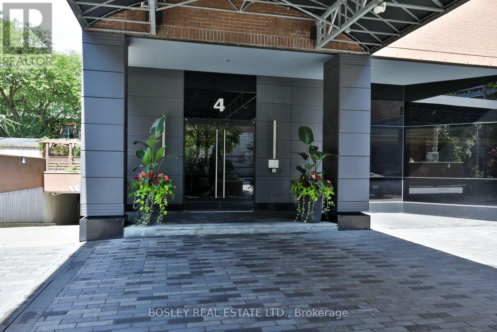 101 - 4 Lowther Avenue, Toronto (annex), Ontario