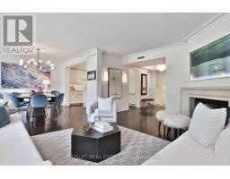 101 - 4 LOWTHER AVENUE