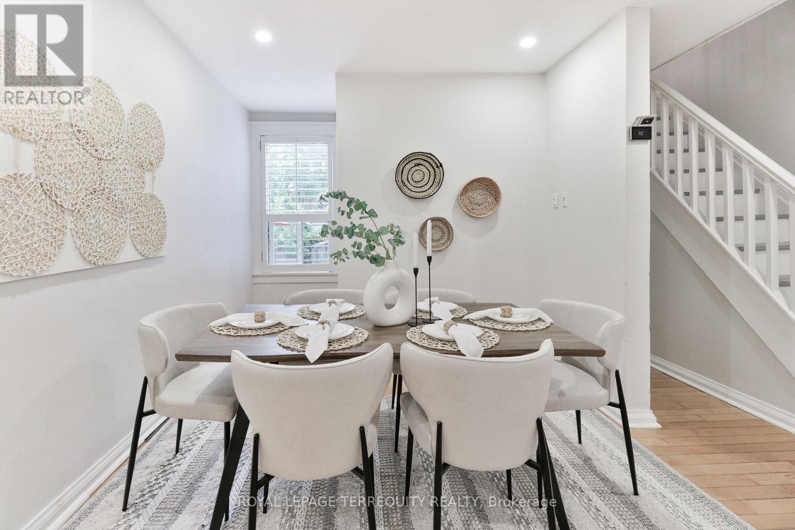 312 Kenilworth Avenue, Toronto (the Beaches), Ontario