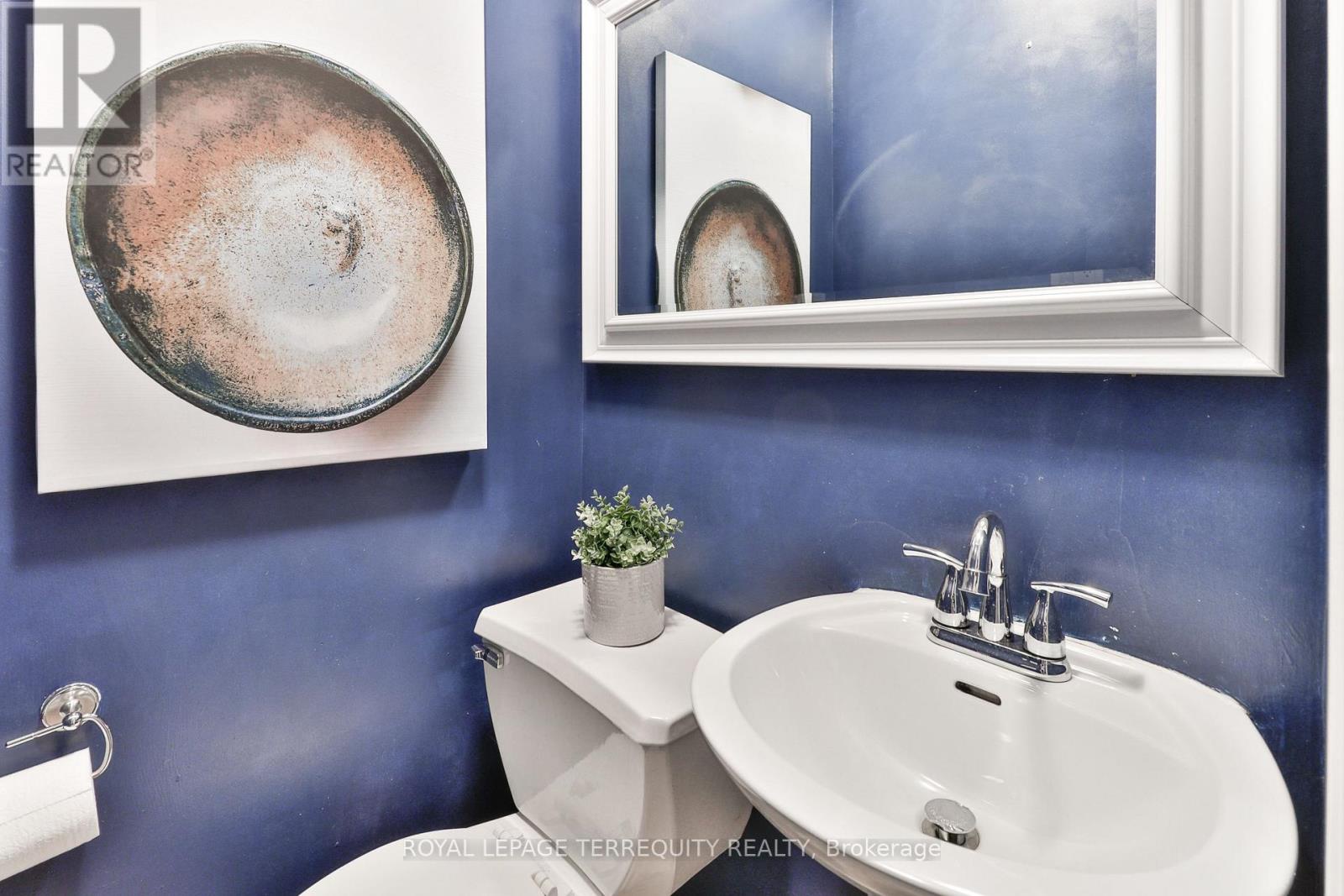 312 Kenilworth Avenue, Toronto (the Beaches), Ontario