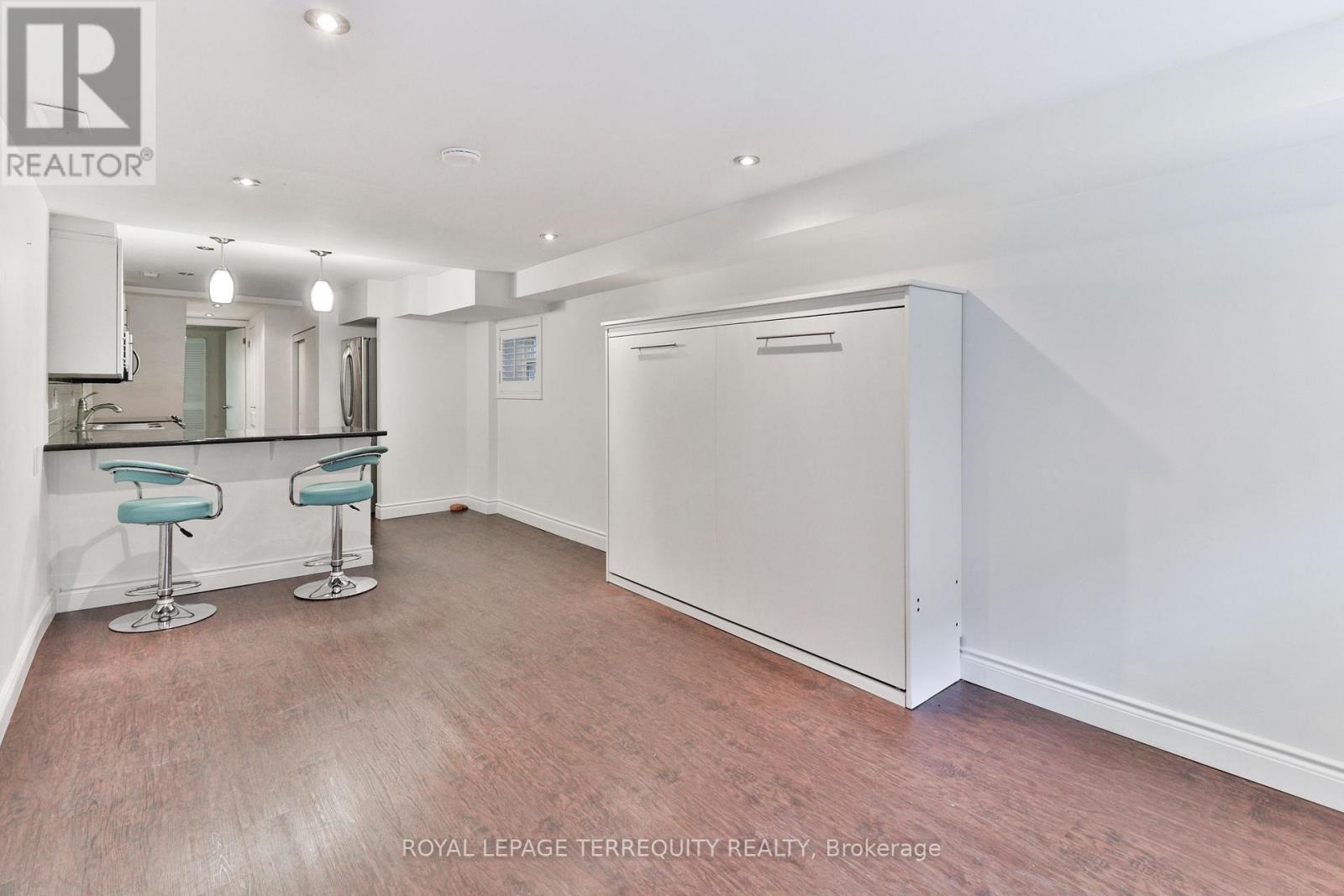 312 Kenilworth Avenue, Toronto (the Beaches), Ontario